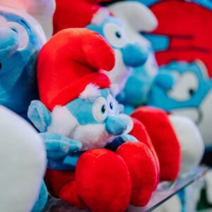 toys and novelty overstock closeout items for discount stores and resellers