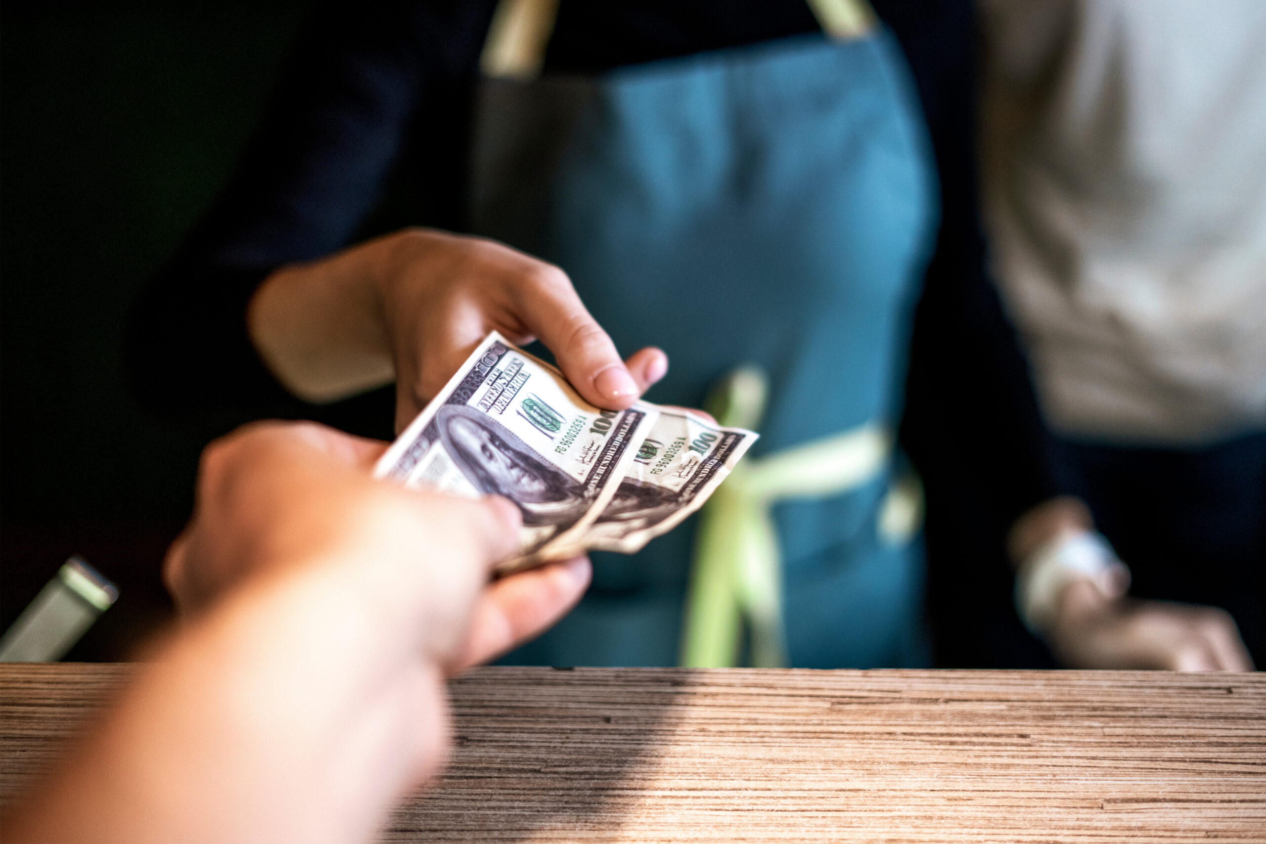 paying dollar cash